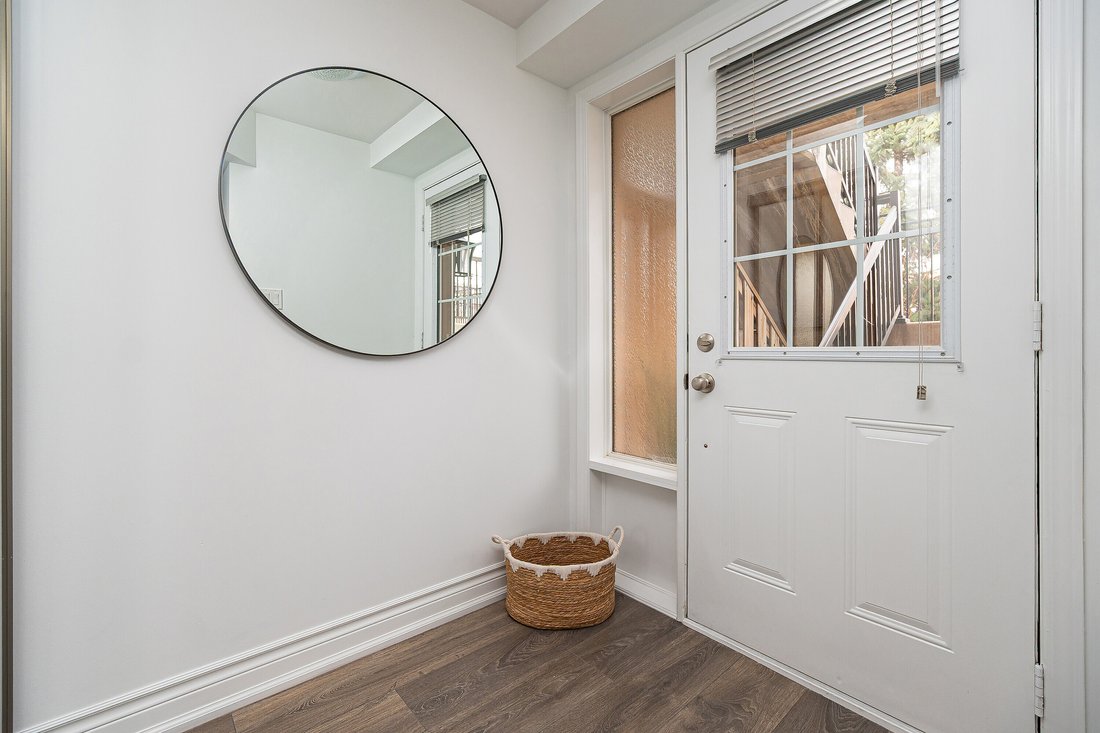 Condo in Toronto, Ontario, Canada 4 - 15410862