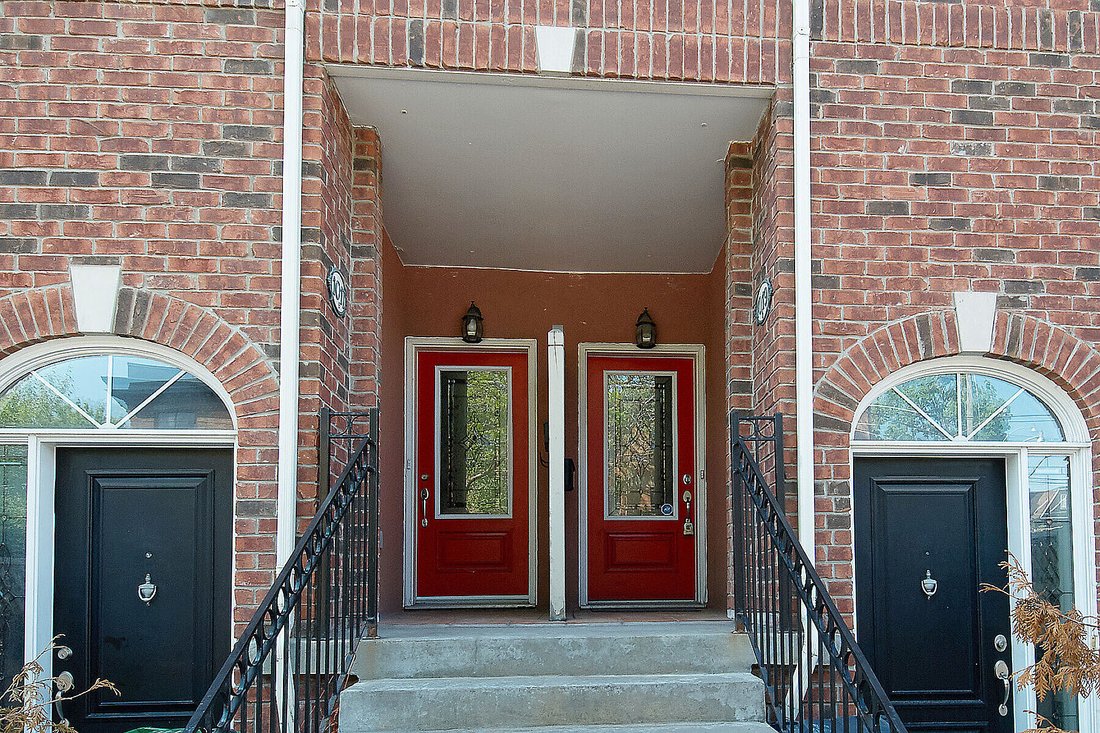 Condo in Toronto, Ontario, Canada 1 - 15410841
