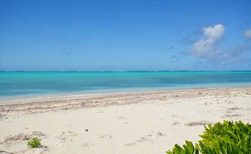 Terrain à Sandy Point, Caicos Islands, Îles Turks et Caïques 1