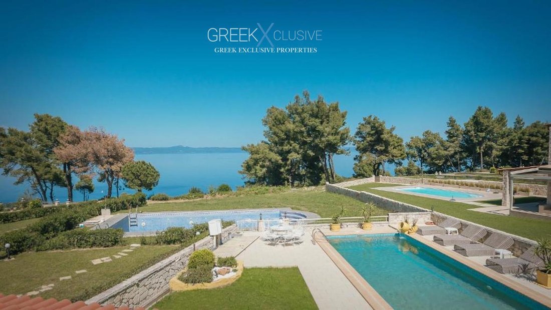 Villa in Kassandra, Macedonia and Thrace, Greece 1 - 15411166