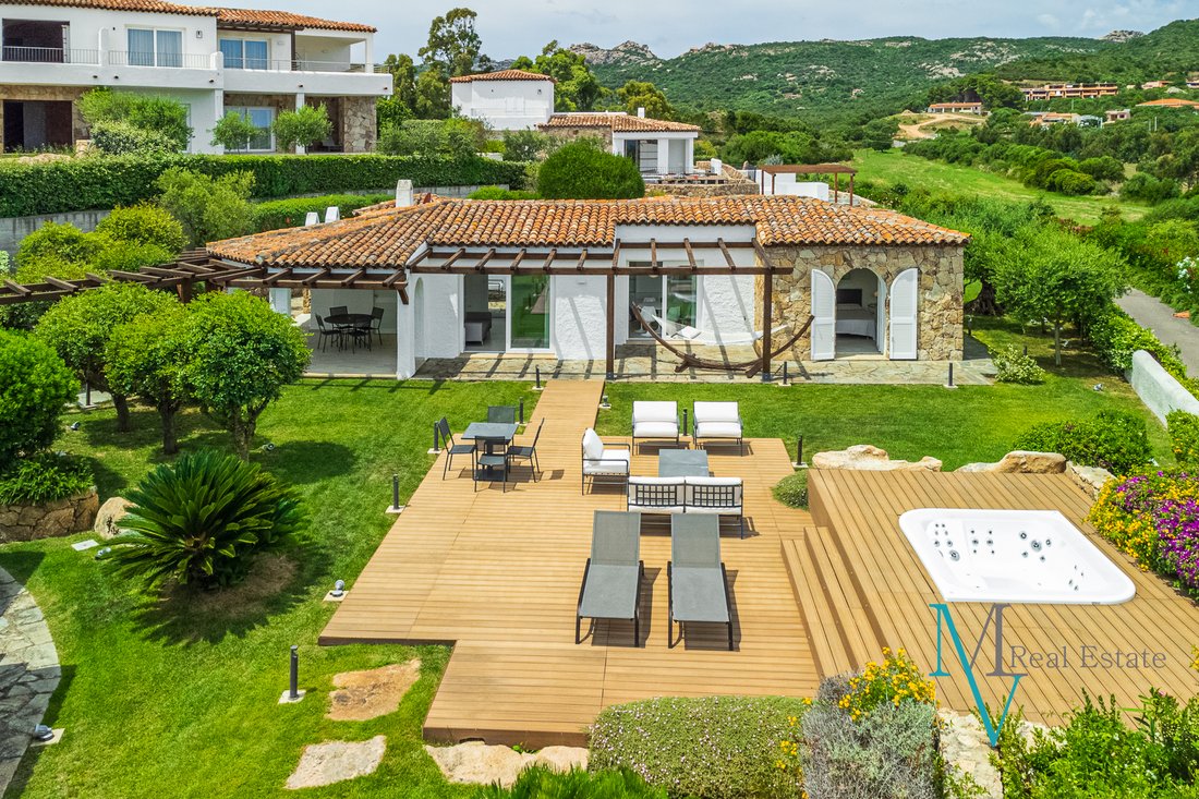 Villa in Arzachena, Sardinia, Italy 4 - 13913810