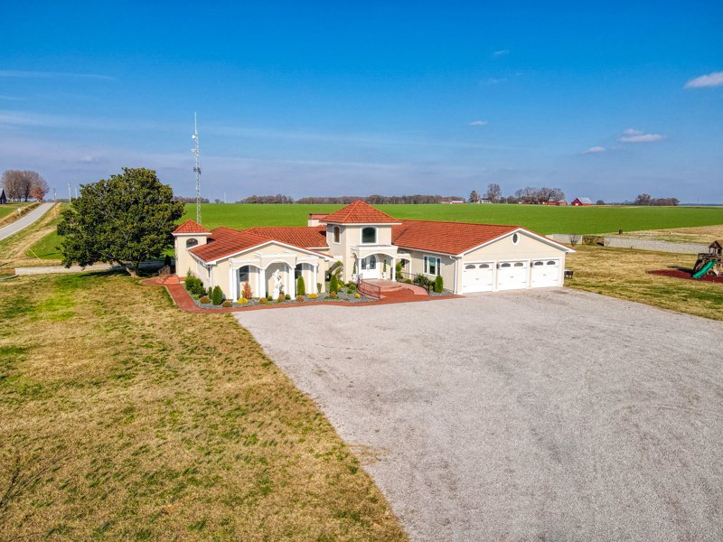 House in Franklin, Kentucky, United States 4 - 15412643