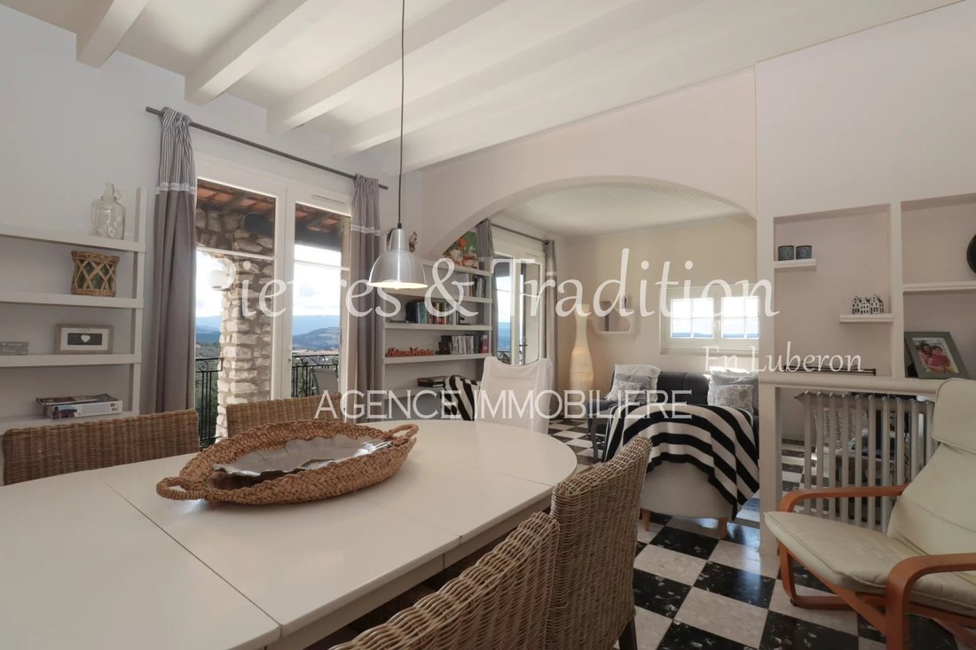 House in Saint-Saturnin-lès-Apt, Provence-Alpes-Côte d'Azur, France 4 - 15411046