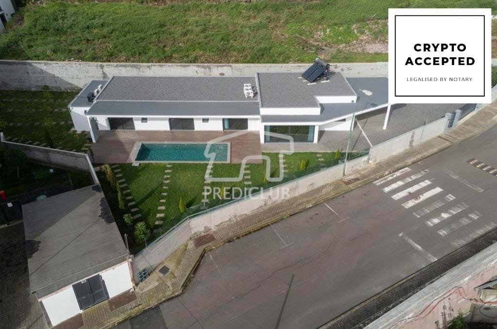 Villa in Santa Cruz, Autonome Region Madeira, Portugal 1 - 15087001