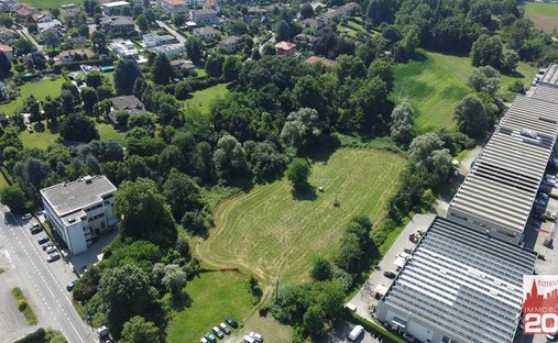 Terreno en Fino Mornasco, Lombardía, Italia 1