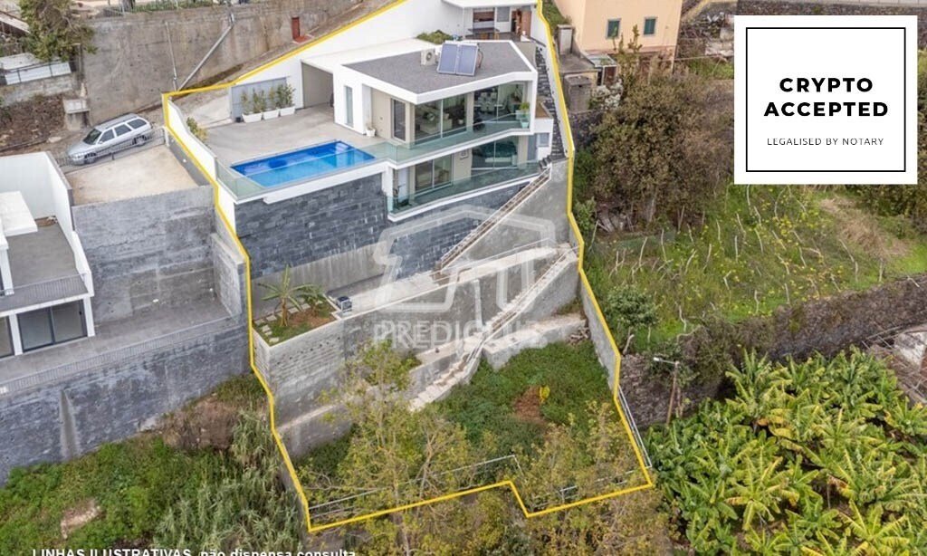 Villa in Arco da Calheta, Madeira, Portugal 1 - 15086921
