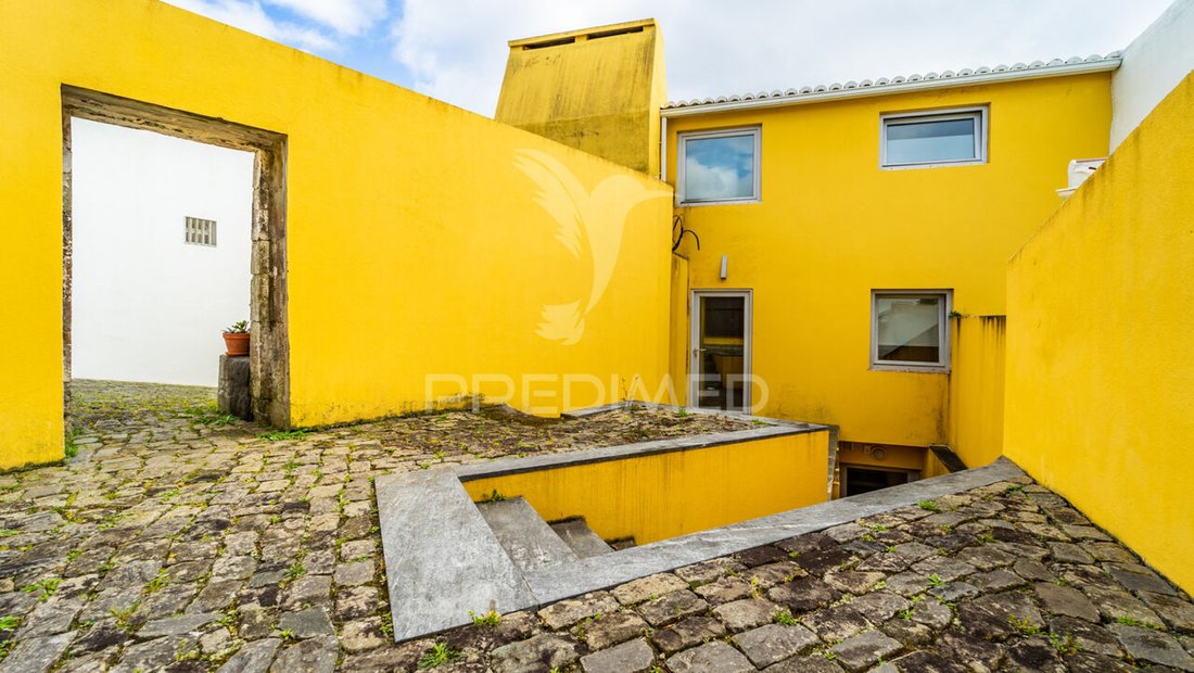 Haus in Angra do Heroísmo, Azoren, Portugal 3 - 15325809