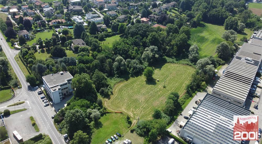 Land in Fino Mornasco, Lombardy, Italy 2 - 15412255
