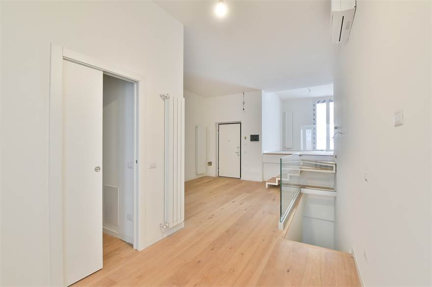 Apartment in Historic Center, Milan, Lombardy 3 - 15411451