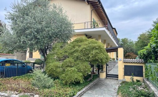 Villa in Burago di Molgora, Lombardy, Italy 1