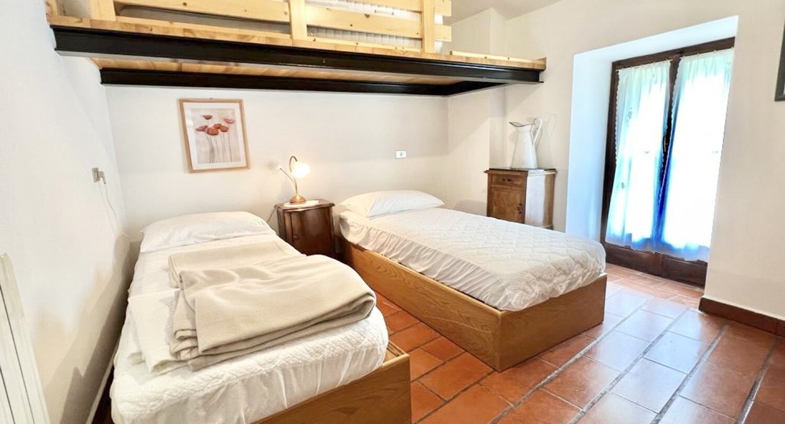House in Luino, Lombardy, Italy 5 - 15412185
