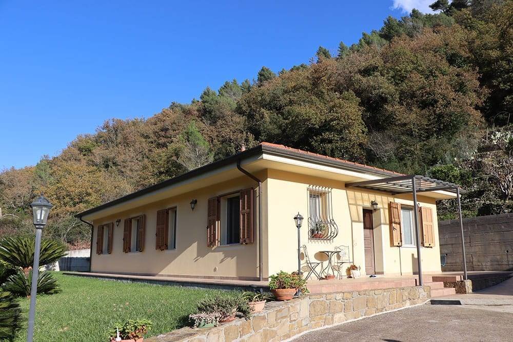 Villa en Perinaldo, Liguria, Italia 3 - 15149666