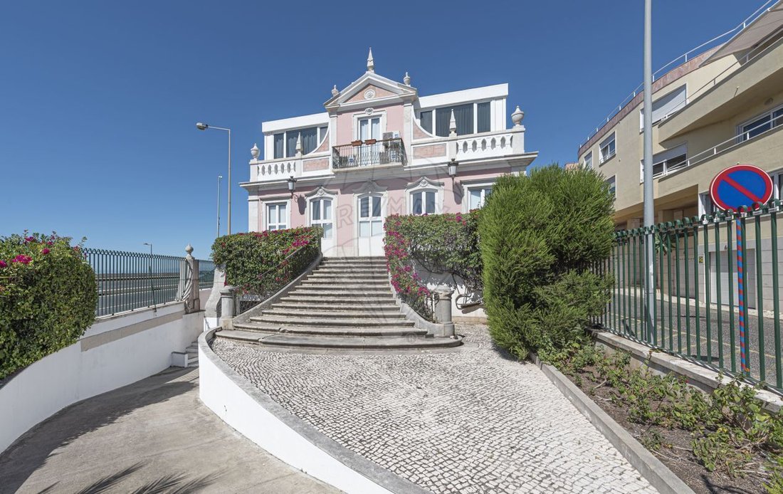 Apartment in Oeiras e Sao Juliao da Barra, Paco de Arcos e Caxias, Lisbon, Portugal 1 - 15411148
