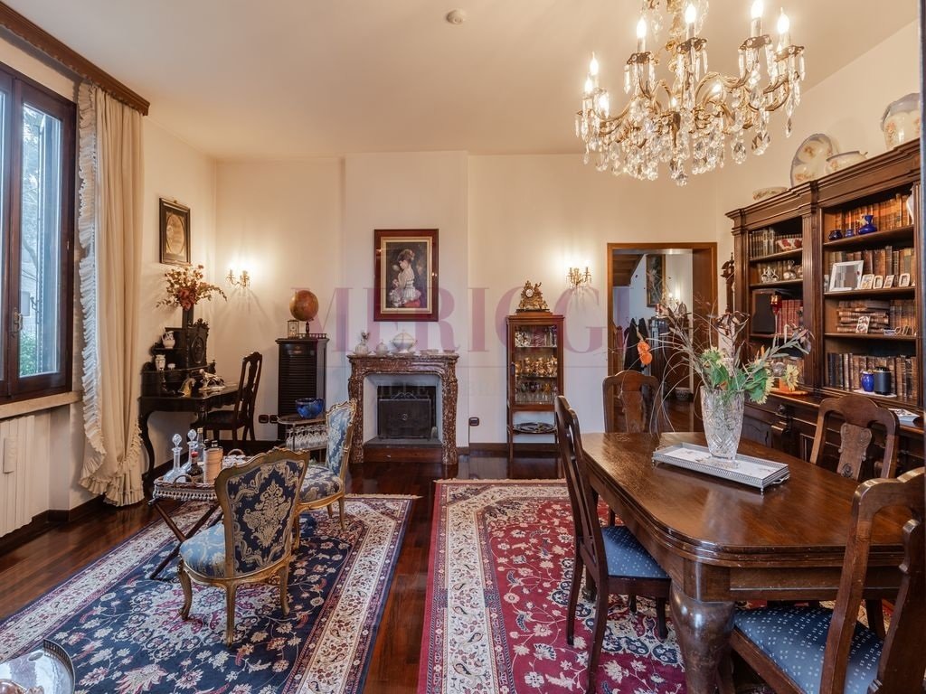Villa in Cusano Milanino, Lombardy, Italy 5 - 15411612