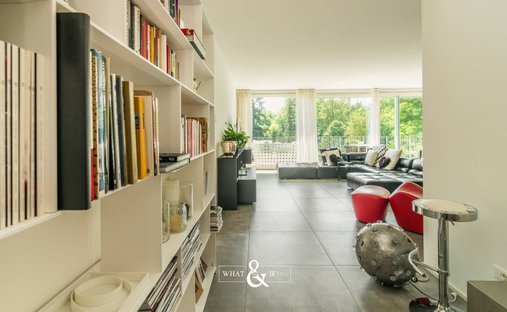 Villa in Cabiate, Lombardy, Italy 1
