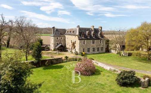 House in Orthez, Nouvelle-Aquitaine, France 1