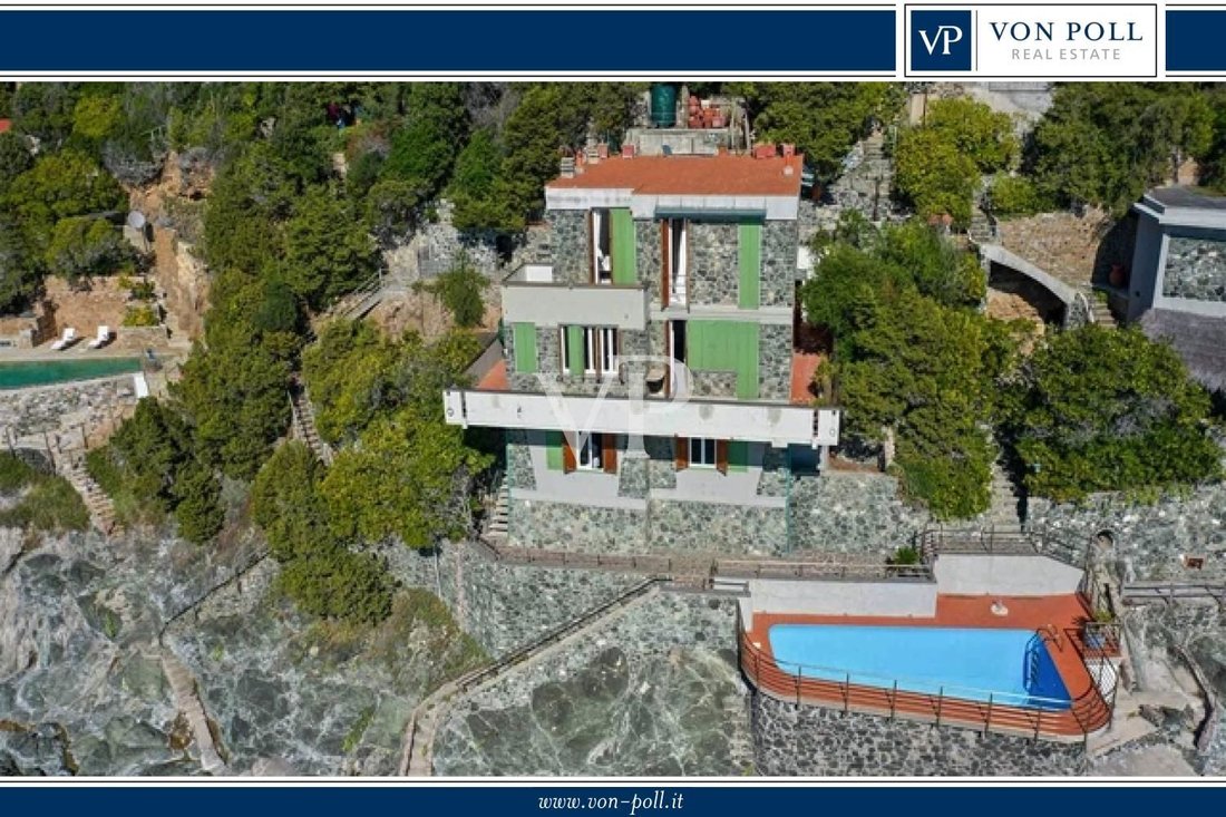 Villa in Castiglioncello, Rosignano Marittimo, Tuscany 1 - 15412096