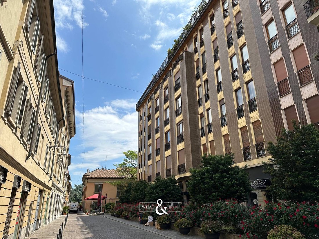 Apartment in Historic Center, Monza, Lombardy 3 - 15411839