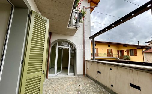 Appartamento a Ranica, Lombardia, Italia 1