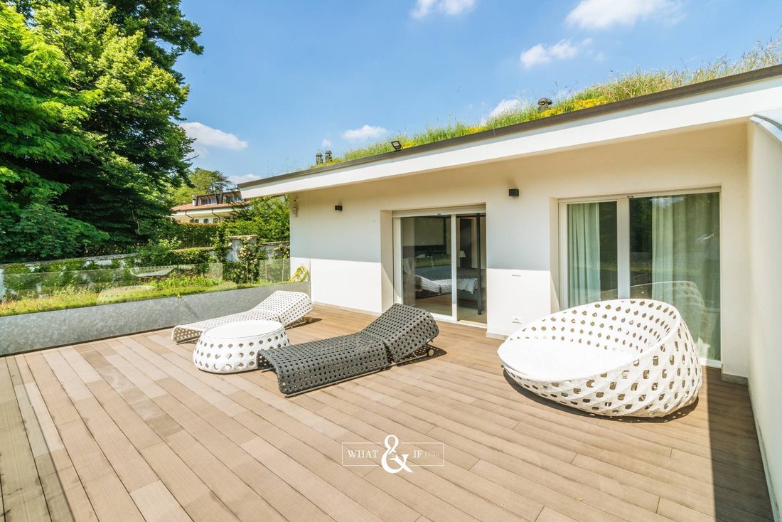 Villa in Cabiate, Lombardy, Italy 5 - 15411376