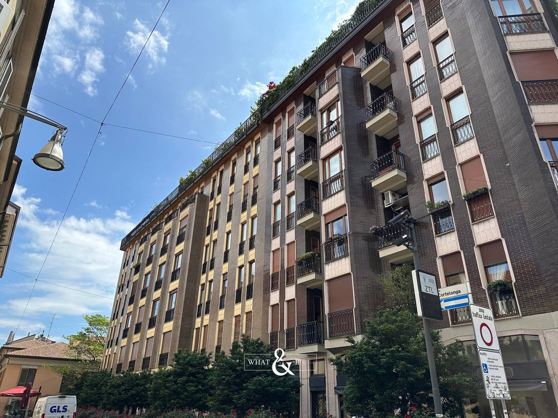 Apartment in Historic Center, Monza, Lombardy 5 - 15411839