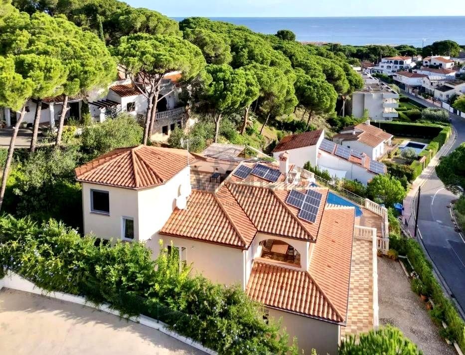 Villa in Pals, Catalonia, Spain 1 - 13746577