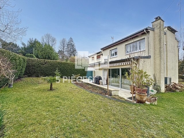 House in La Châtaigneraie-La Feuillaume Sud, La Celle-Saint-Cloud, France 1 - 15412402
