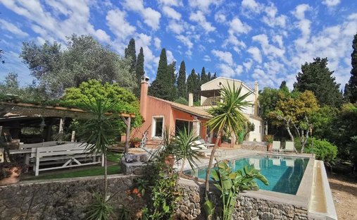 Villa in Corfù, Peloponnese, Western Greece and the Ionian, Grecia 1