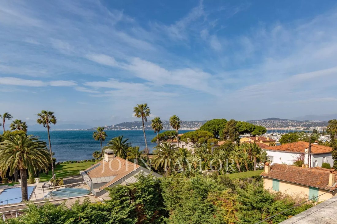 Villa in Juan les Pins-Gallice, Antibes, France 4 - 15413467