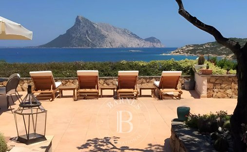 Villa en Porto San Paolo, Cerdeña, Italia 1