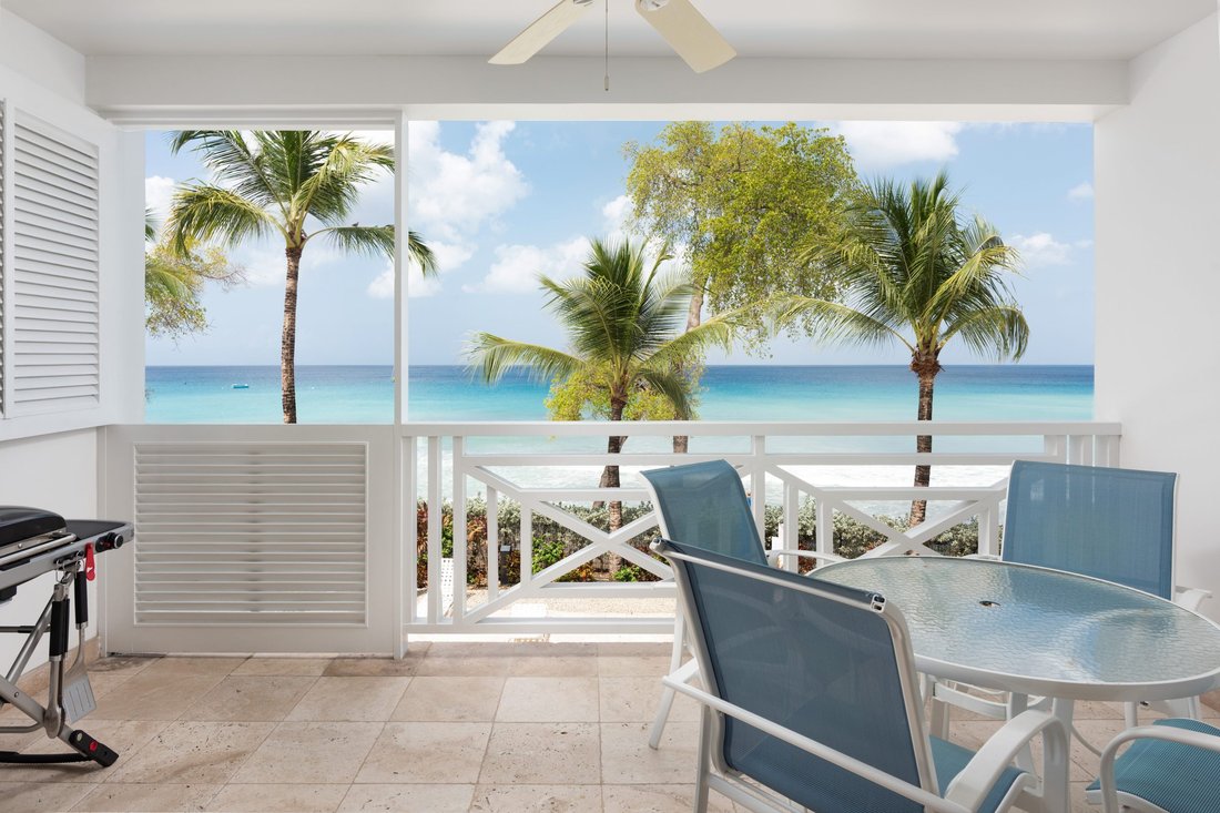 Villa in Paynes Bay Beach, Saint James, Barbados 2 - 15413291