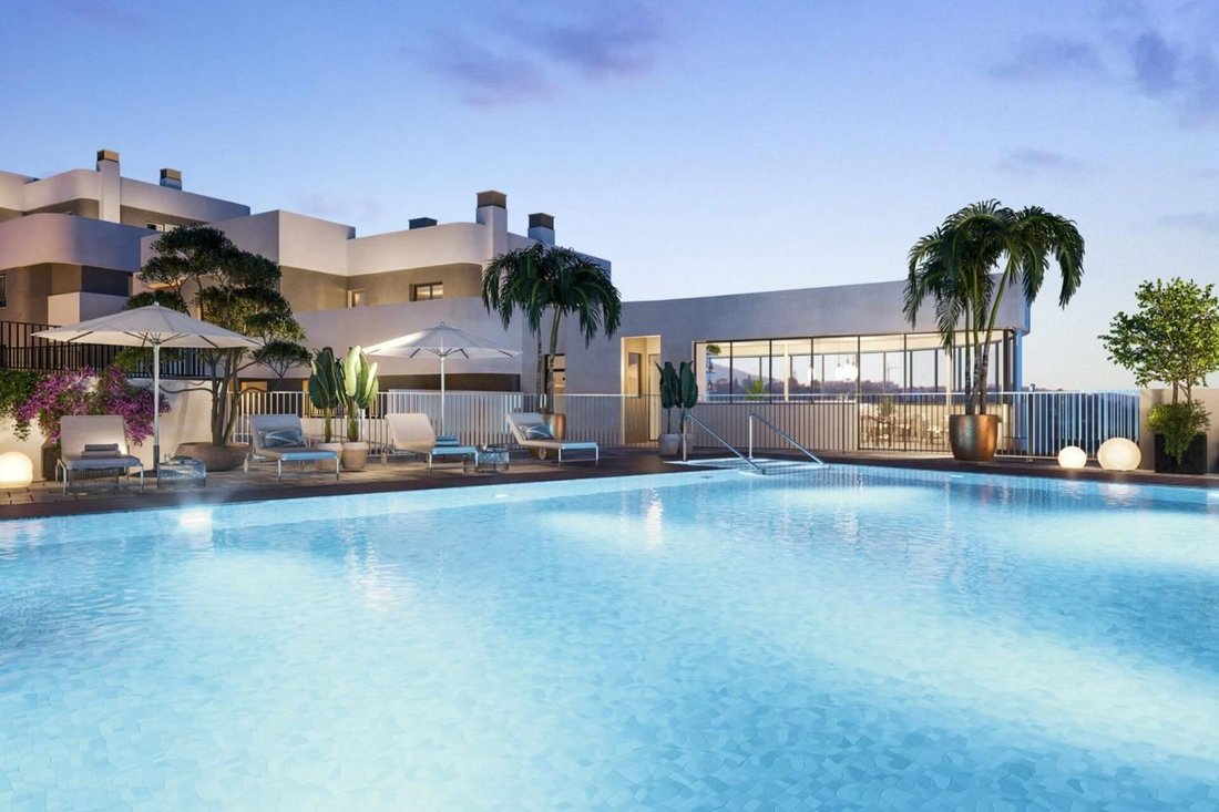 Apartment in Marbella, Andalusia, Spain 3 - 15413135