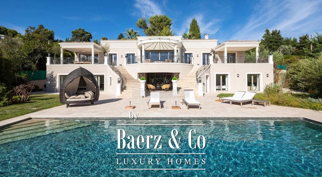 House in Mougins, Provence-Alpes-Côte d'Azur, France 4 - 14439173