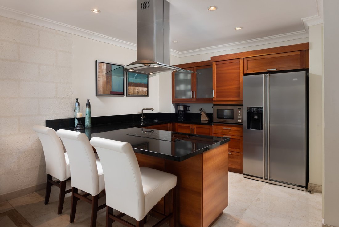 Villa in Paynes Bay Beach, Saint James, Barbados 4 - 15413291