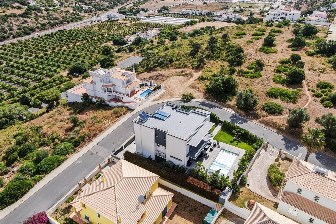 House in Praia dos Pescadores, Olhos de Agua, Portugal 5 - 13897757