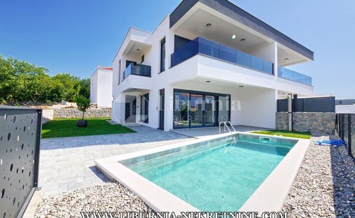House in Malinska, Primorje-Gorski Kotar County, Croatia 1