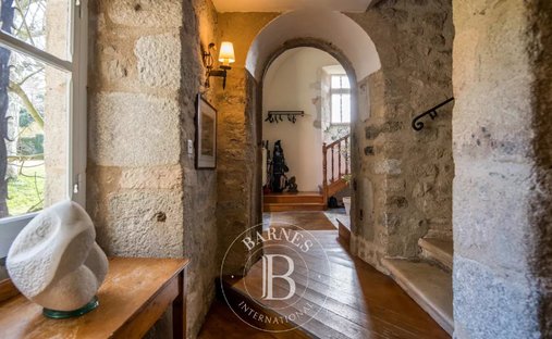 Castle for Sale in Rodez, Occitanie, France