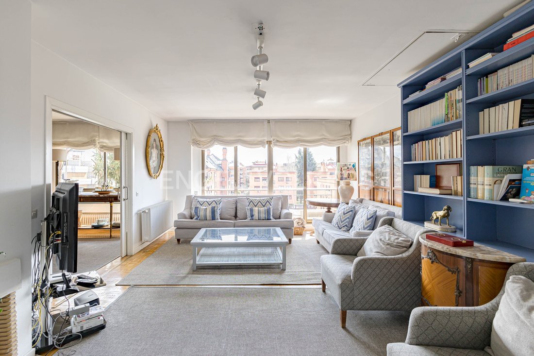 Apartment in Ciudad Lineal, Madrid, Spain 1 - 15414806