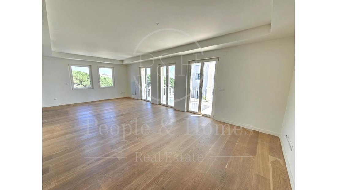 Apartment in Estoril, Cascais e Estoril, Lisbon 5 - 13970566