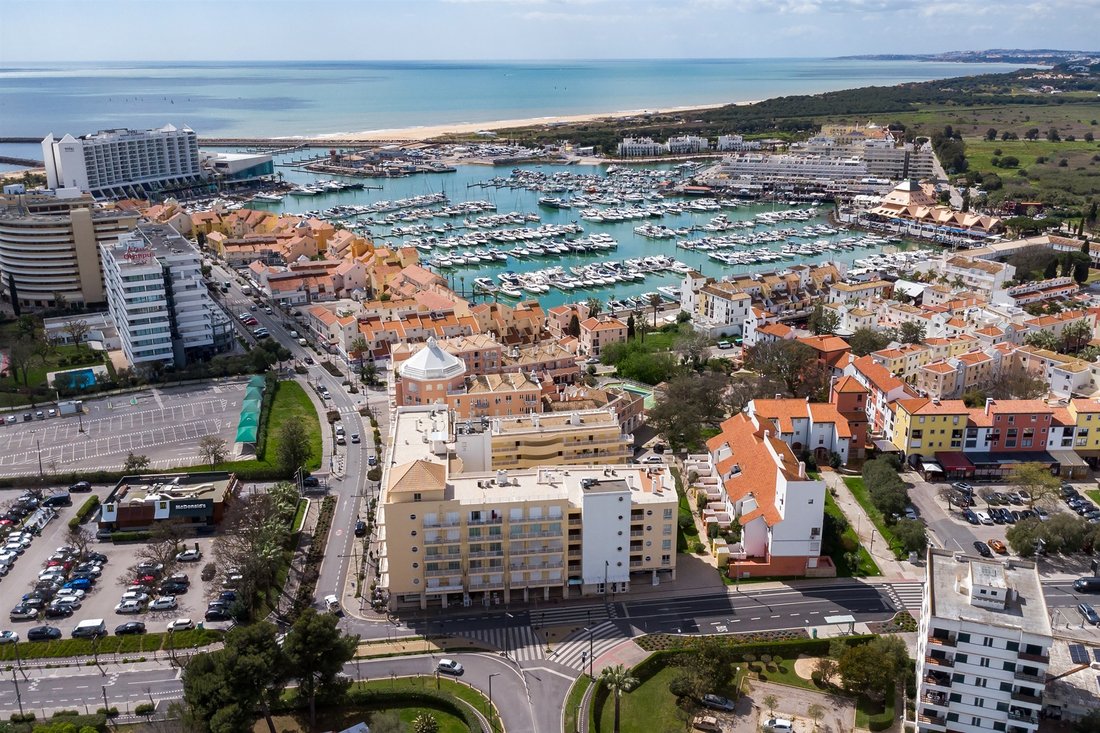 Apartment in Vilamoura, Quarteira, Algarve 1 - 15417716