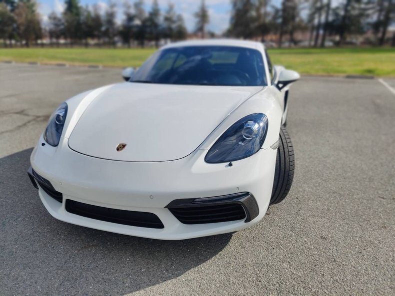 Coupe in Glendale, United States 2 - 15418771