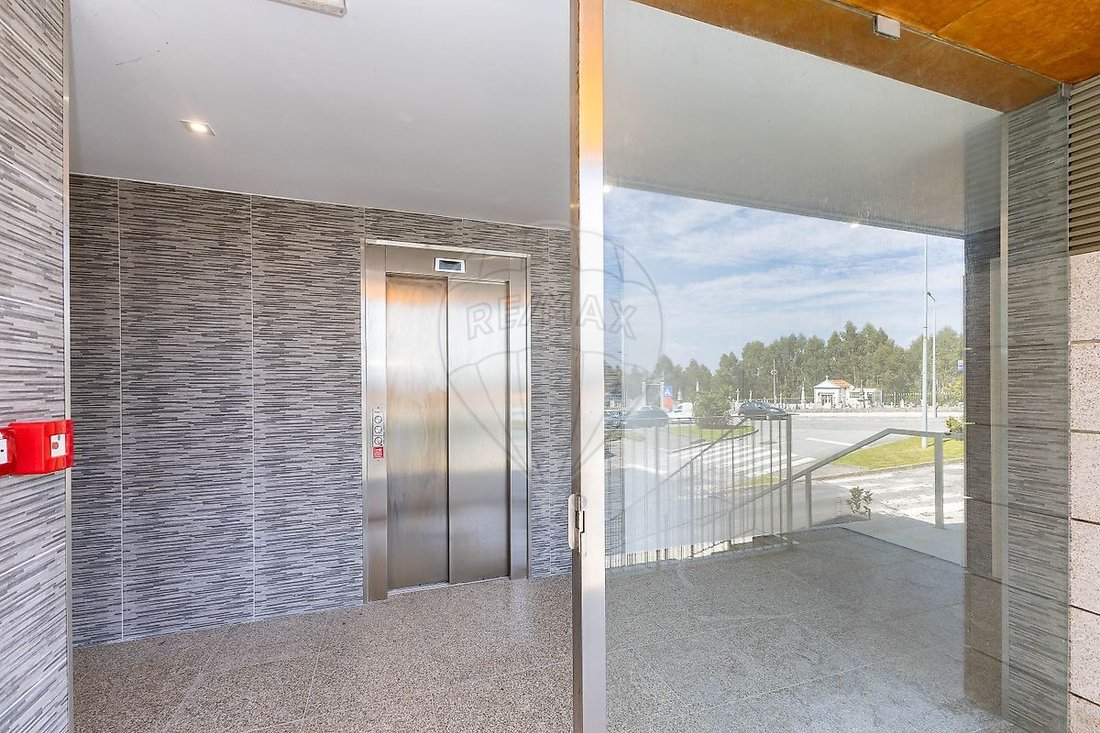 Apartment in Vilar de Andorinho, Porto District, Portugal 2 - 15417062