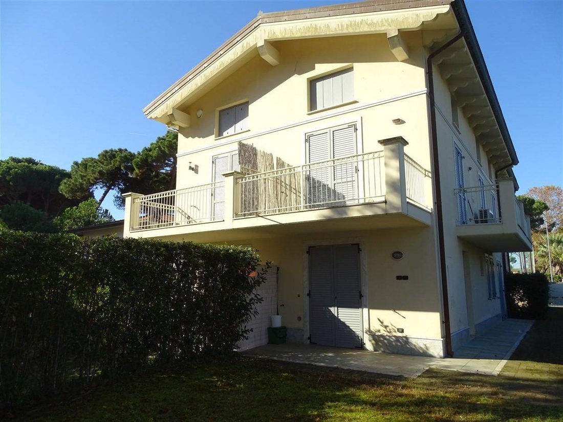 Country House in Cinquale, Montignoso, Tuscany 1 - 15414500