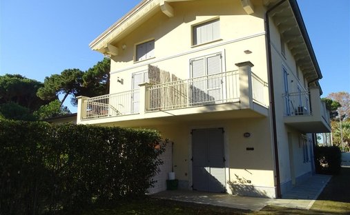 Casa de Campo en Cinquale, Montignoso, Toscana 1
