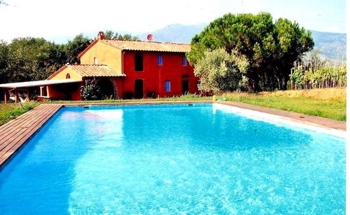 Estate in Camigliano, Capannori, Tuscany 1