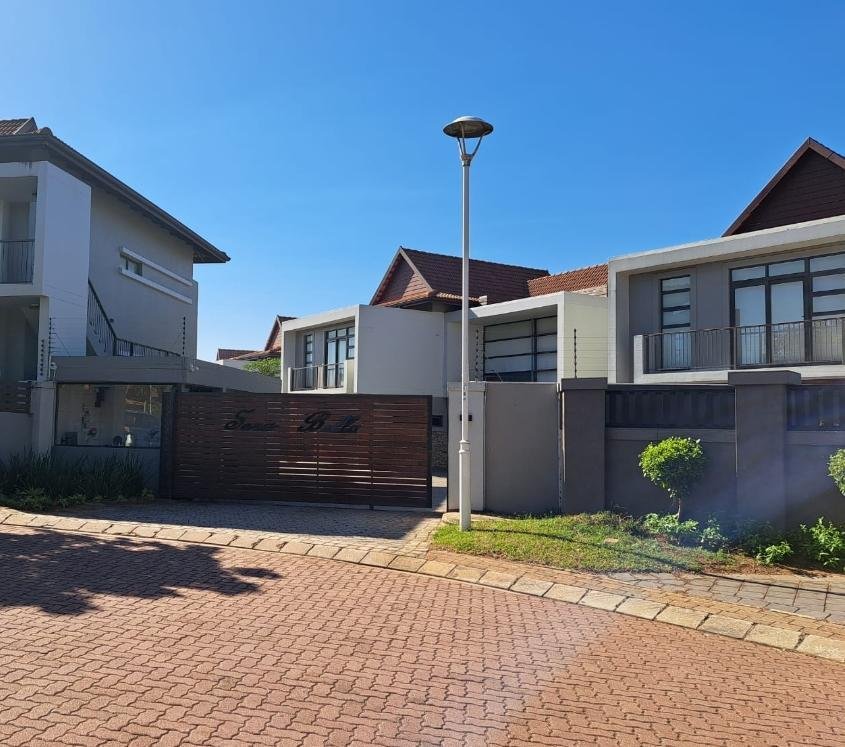 Country House in La Lucia, KwaZulu-Natal, South Africa 1 - 15413770