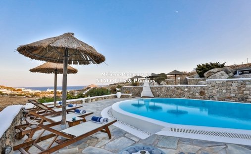 Villa in Ano Mera Community, Aegean, Greece 1