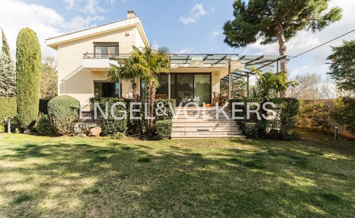 Villa a Pylaia, Decentralized Administration of Macedonia and Thrace, Grecia 1