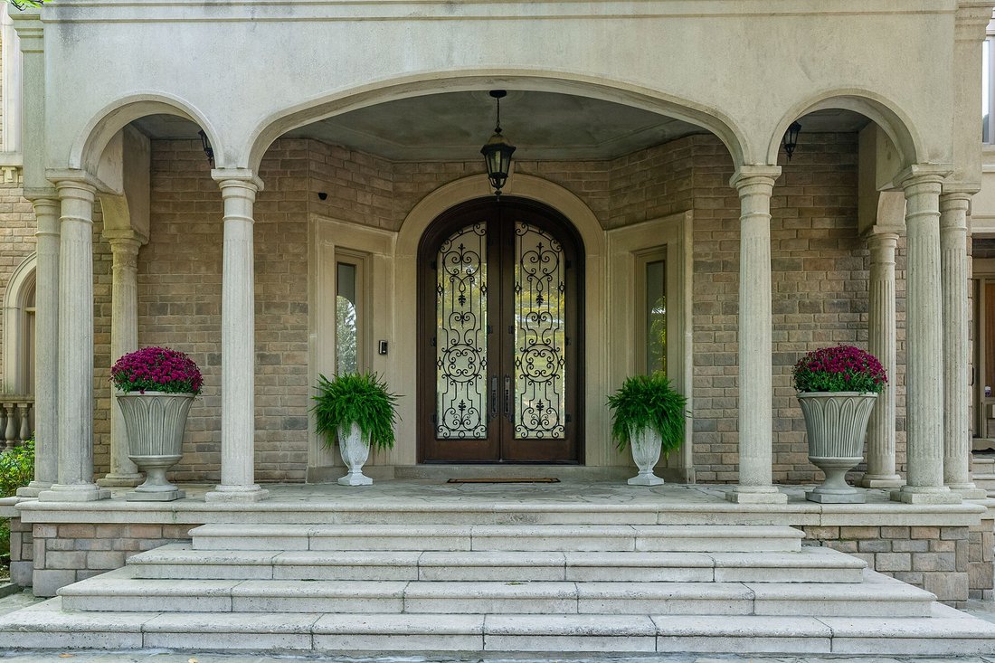 House in Toronto, Ontario, Canada 3 - 14720900
