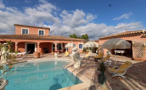 House in Fayence, Provence-Alpes-Côte d'Azur, France 1